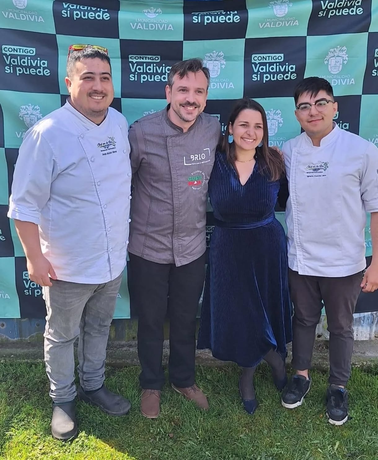Jurados en concurso La mejor empanada frita de Valdivia, impulsado por JJVV Nº24, Isla Teja